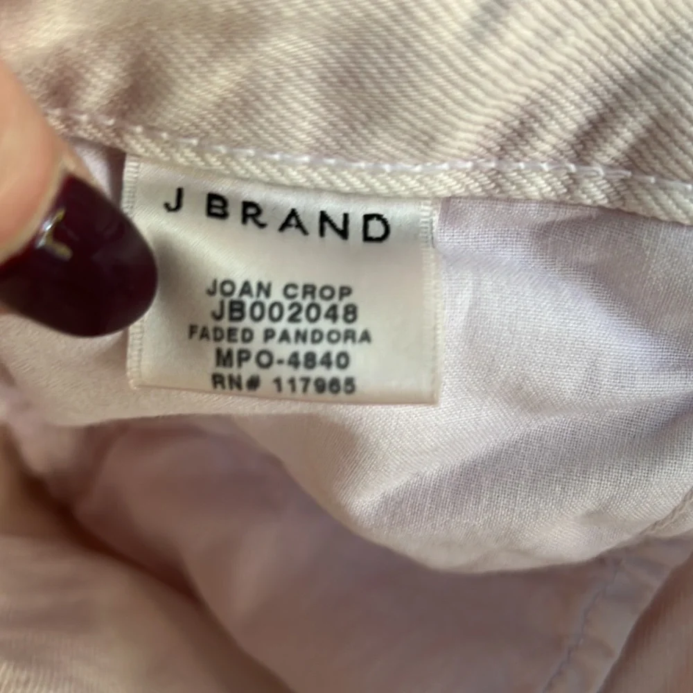 J Brand JOAN frayed hem crop - Picture 4 of 4